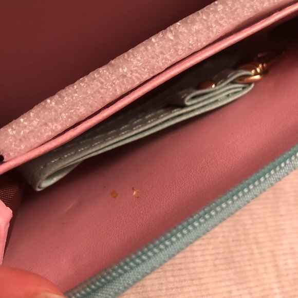 🌼3/$20🌼Cute wallet!! Never use before!!! - Picture 6 of 8